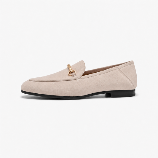Mocassin Beige Daim Femme : L'Allure Raffinée & les Bijoux Délicats