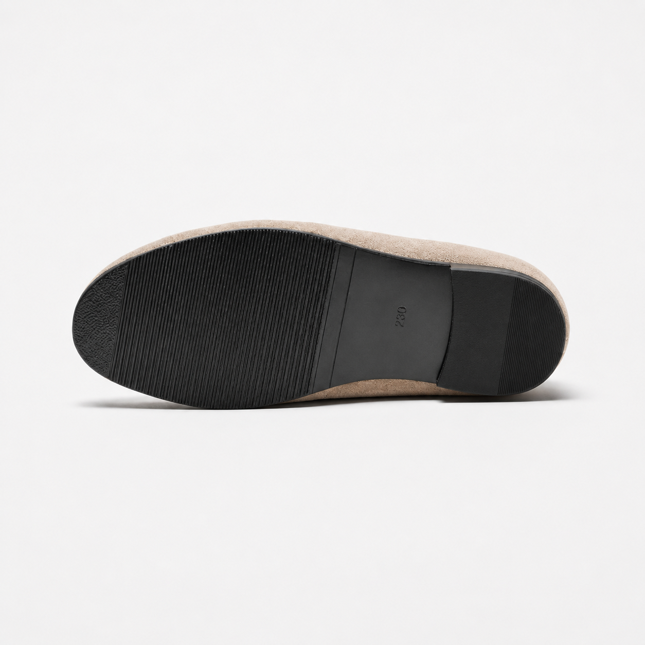 Mocassin Beige Daim Femme : L'Allure Raffinée & les Bijoux Délicats