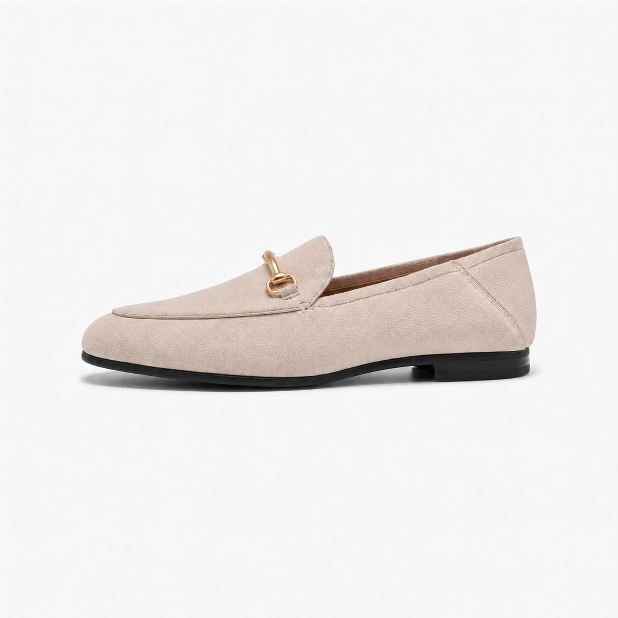 Mocassin Beige Daim Femme : L'Allure Raffinée & les Bijoux Délicats