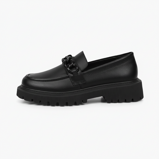 Mocassin Plateforme Noir Femme : L'Éclat Verni & la Chaîne Raffinée